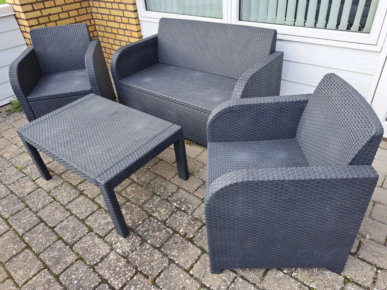 Billede 2 - Havemøbler sælges