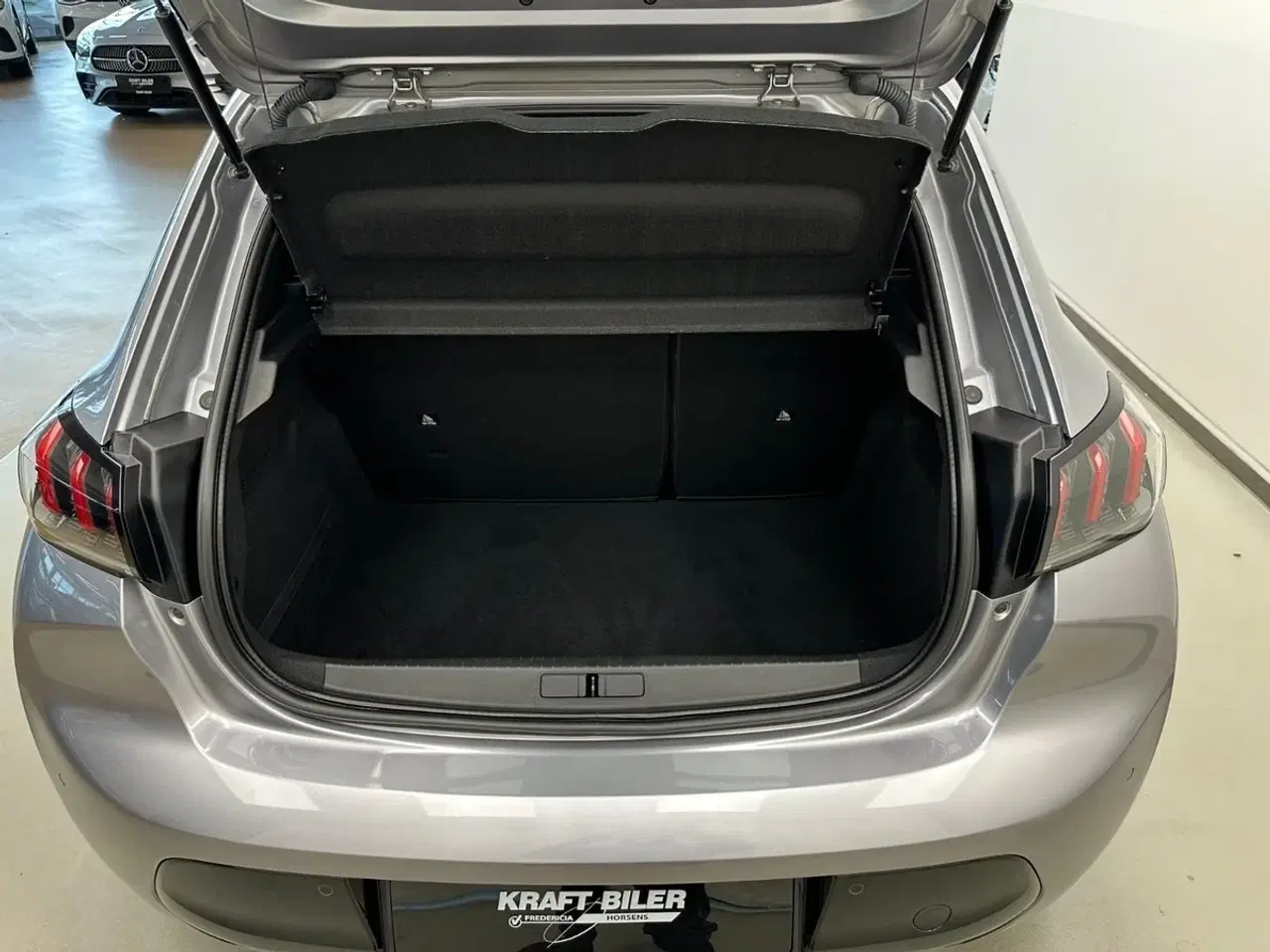 Billede 8 - Peugeot e-208 50 Allure