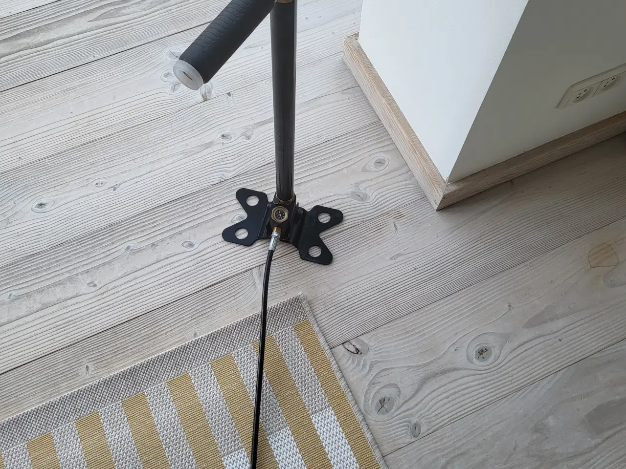 Billede 3 - Hatsan BT65 SB PCP 5,5 mm – næsten nyt, inkl. kikk