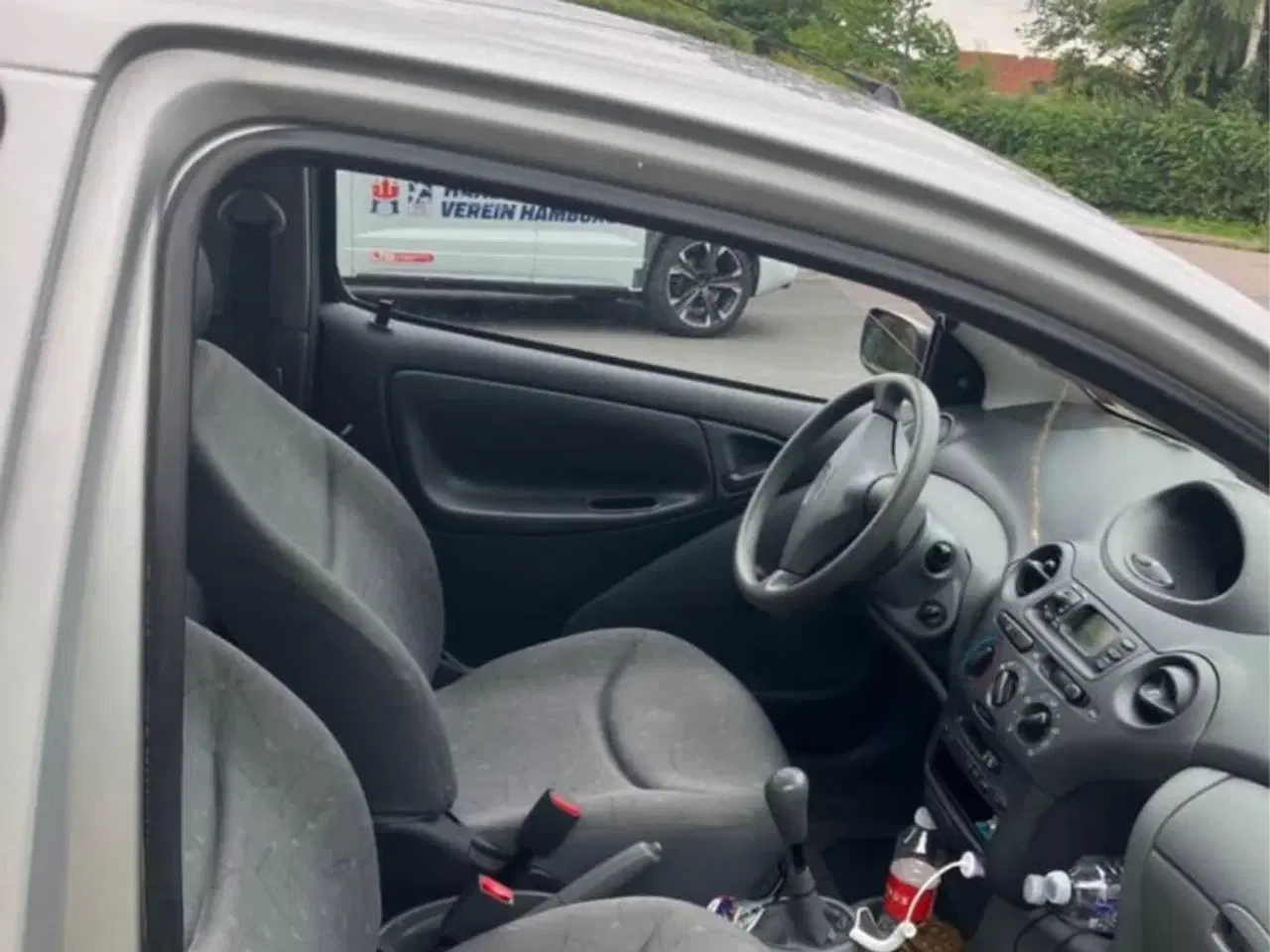 Billede 9 - Toyota Yaris automatgear  / Semi automatic 2001. 1