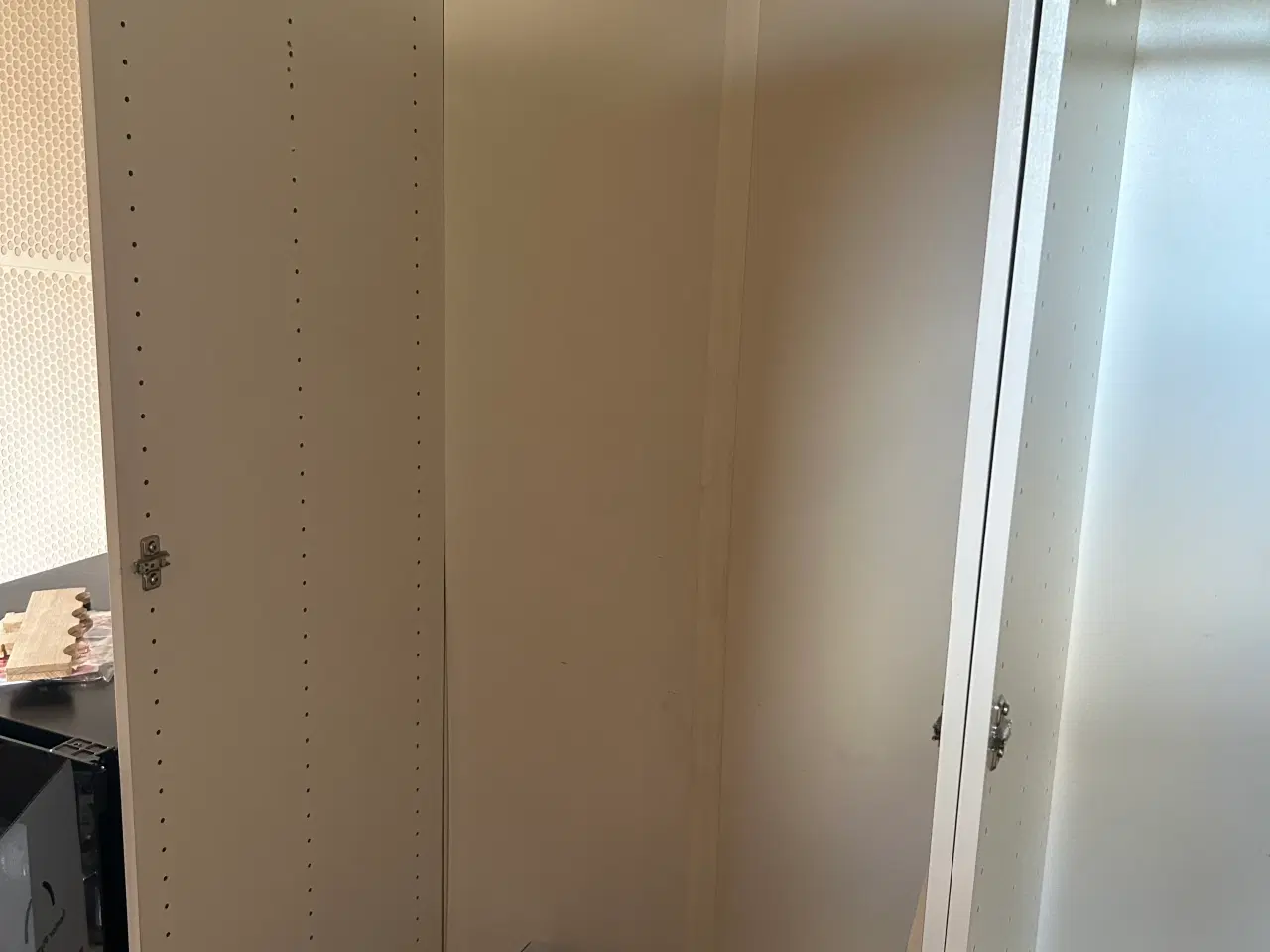 Billede 6 - HTH Garderobe skabe - hvide 