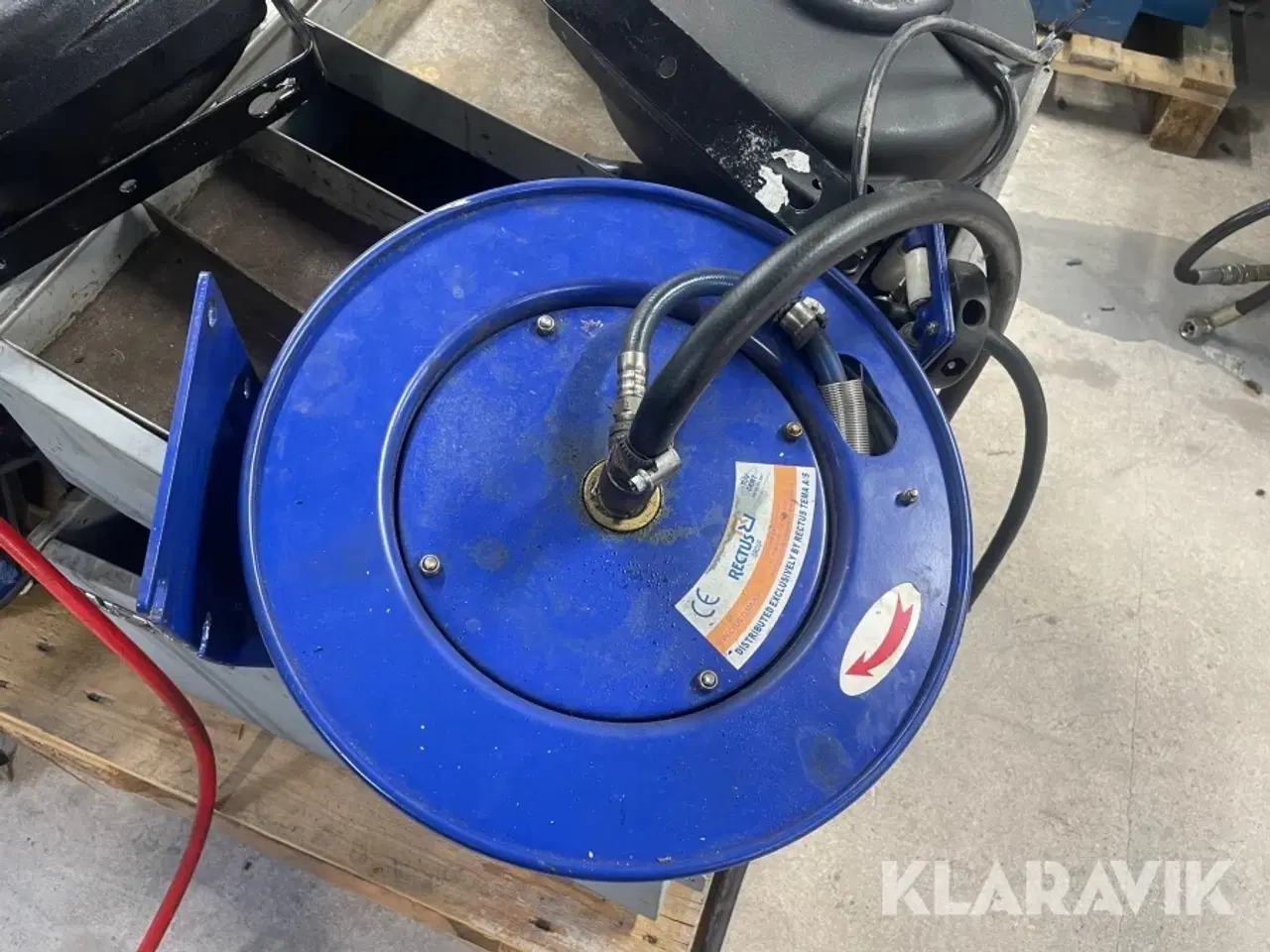 Billede 9 - Slangeopruller - boltsaks - metal skuffer