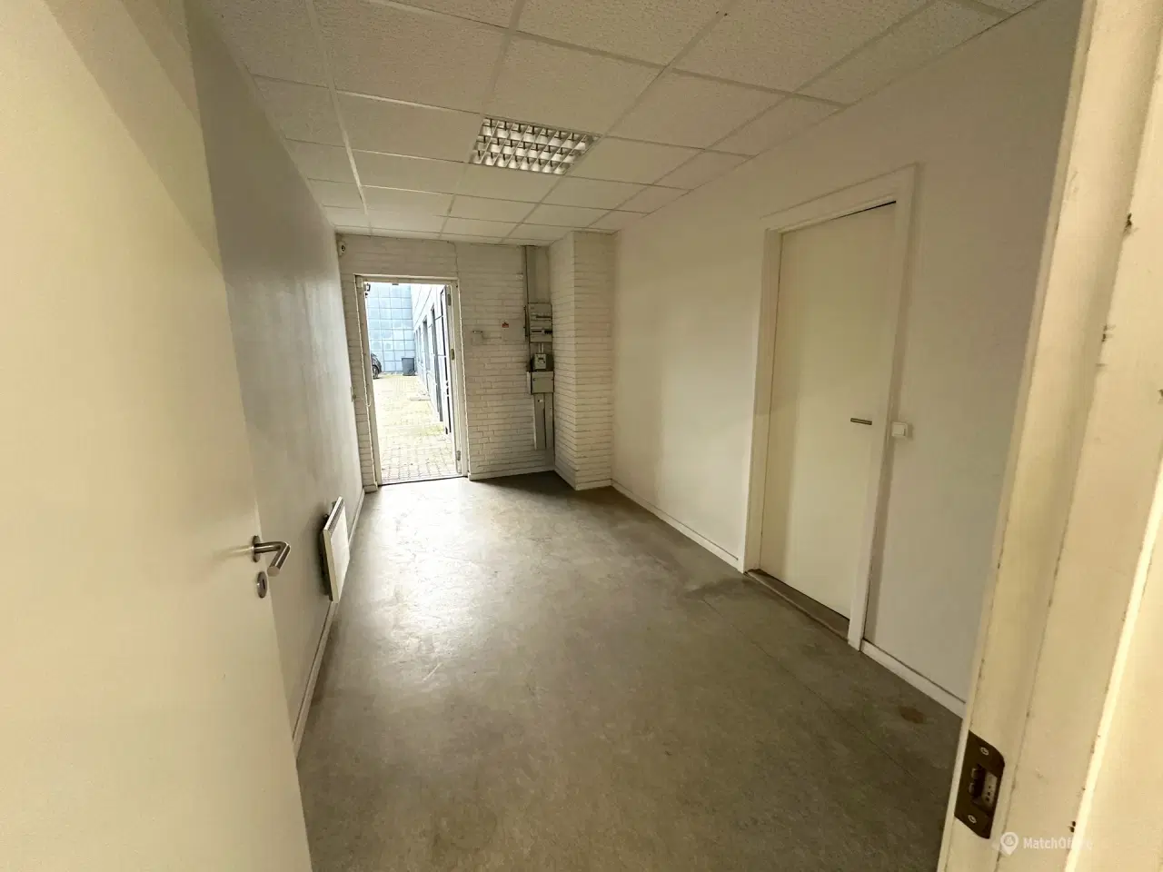 Billede 10 - Meget synlig og attraktiv butiks- eller showroomlejemål