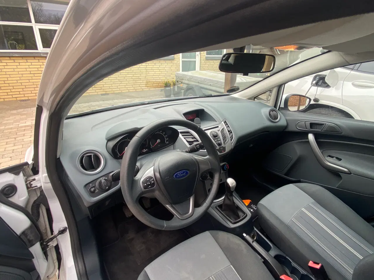 Billede 8 - FORD FIESTA 5 DØRS 1,25