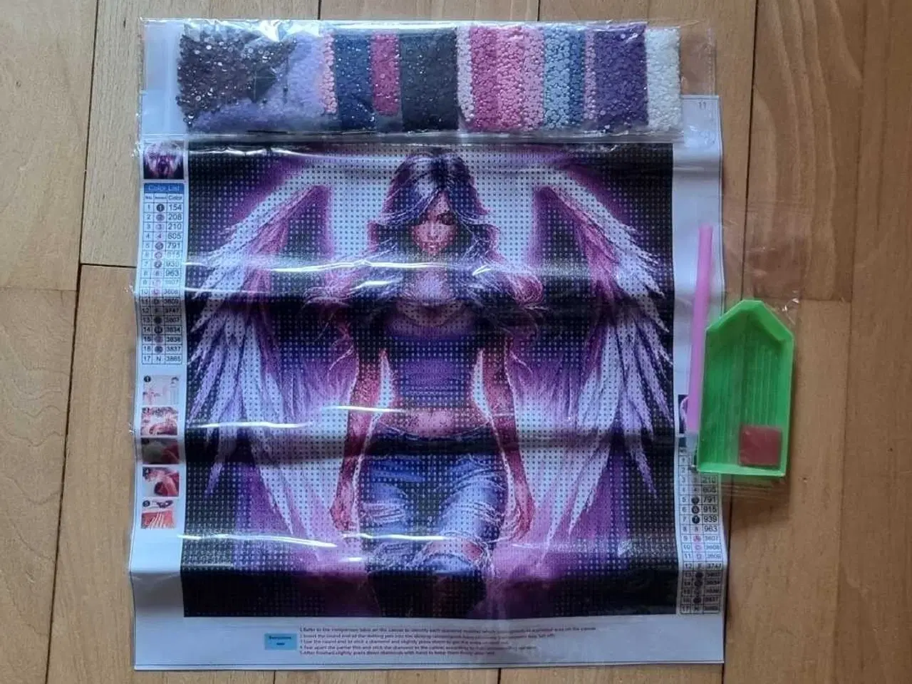 Billede 1 - Diamond painting 30x30 