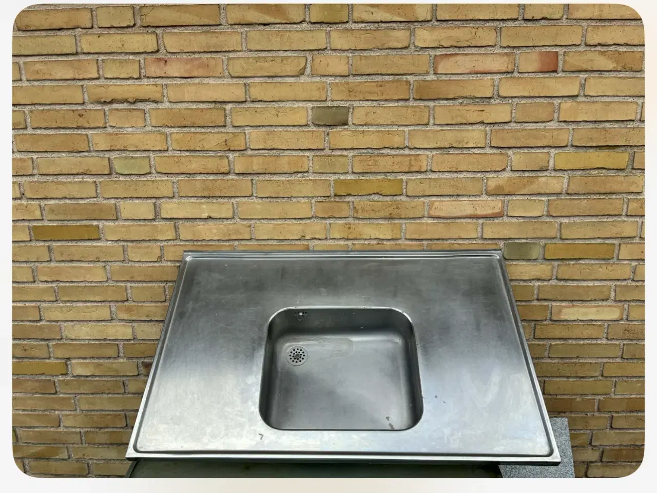 Billede 1 - Stålbord med vask