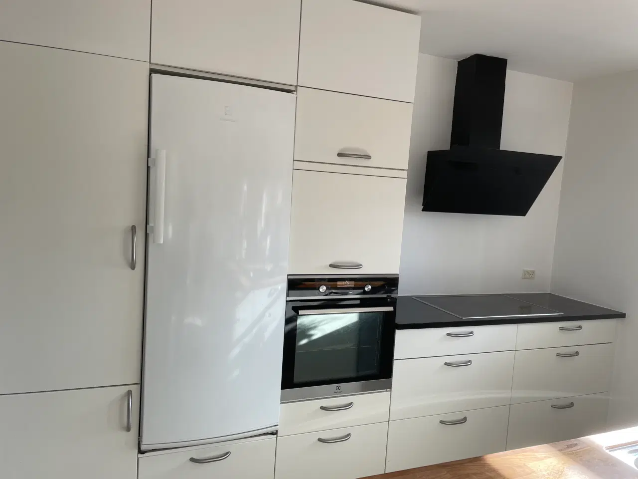 Billede 3 - Komplet køkken incl hvidevarer 