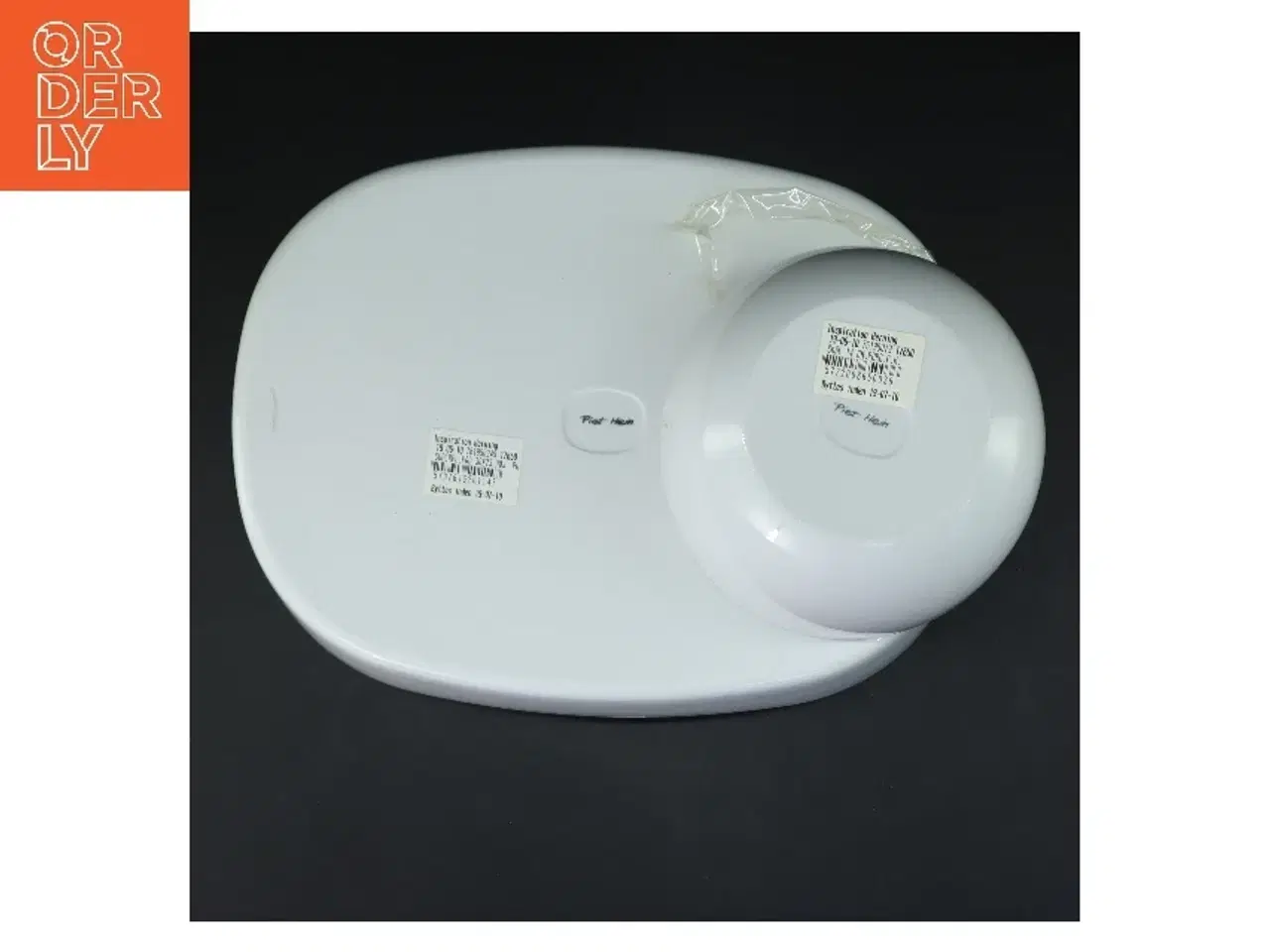 Billede 2 - Et fad og en hvid skål af Piet Hein fra Piet Hein (str. Ø 14&29 cm)