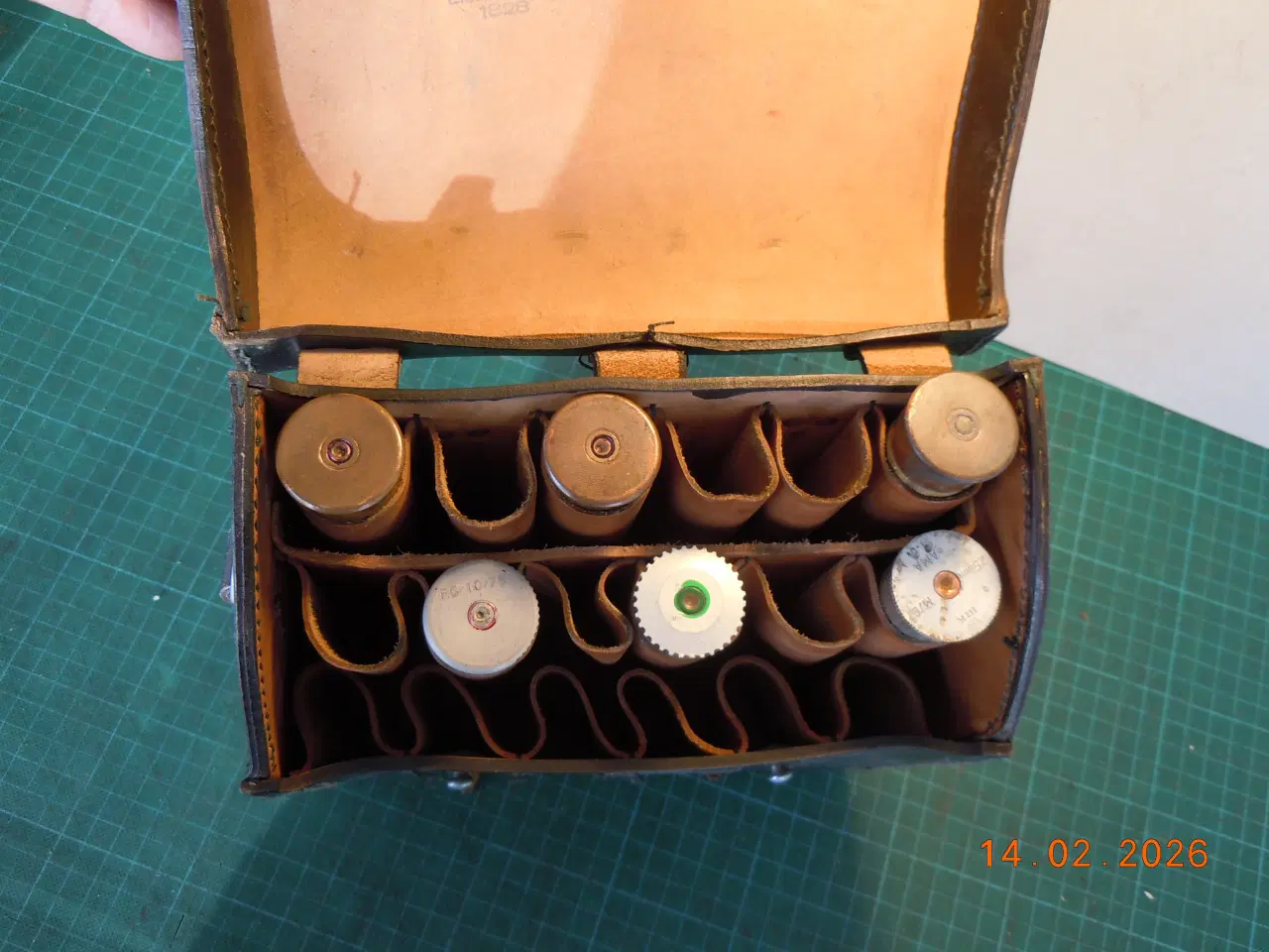 Billede 4 - Tysk patrontaske til kal. 4 signalpatroner.