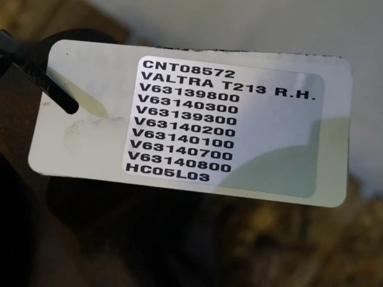 Billede 12 - Valtra T213 R.H. Foraksler