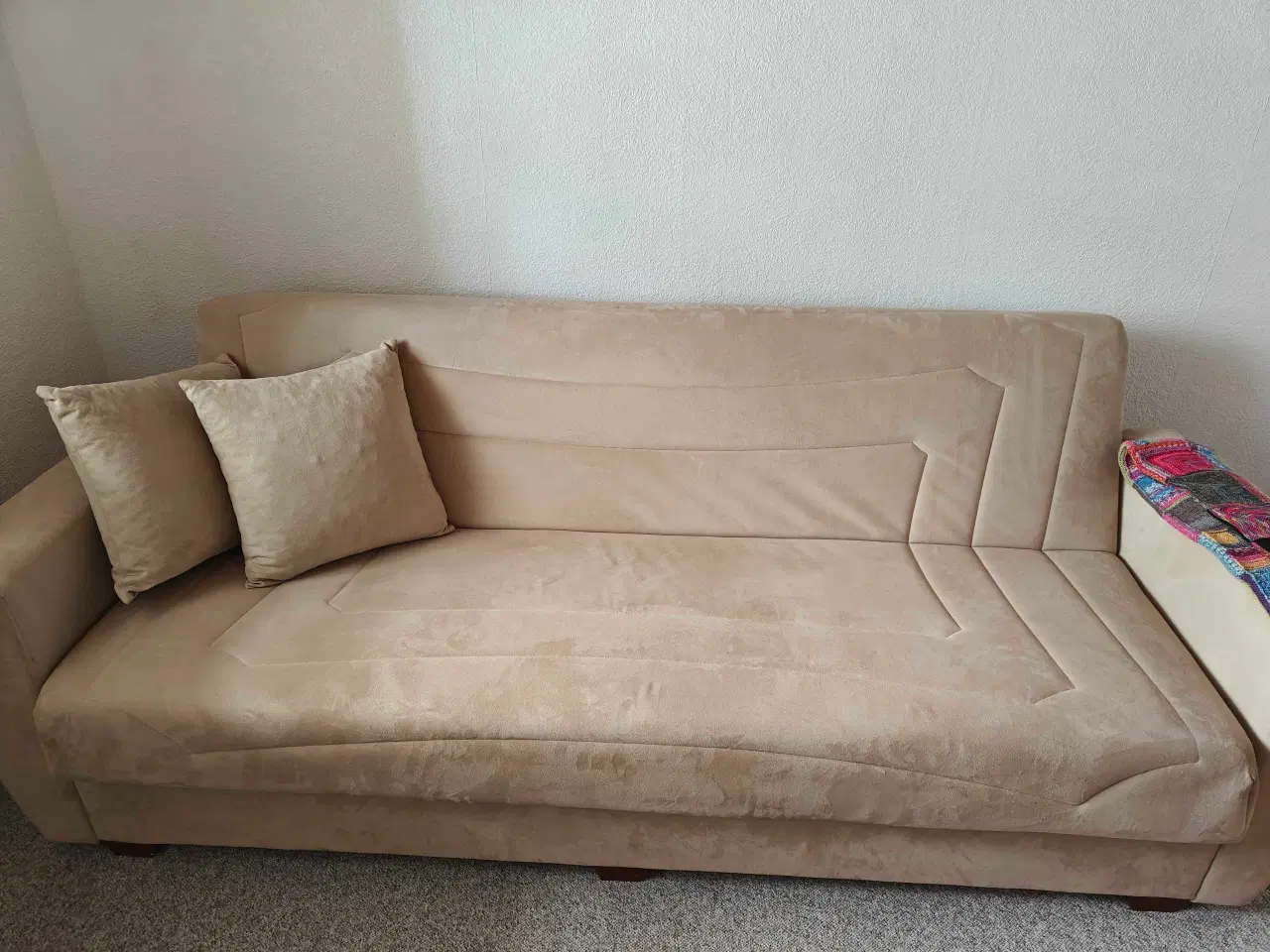 Billede 2 - Beige sovesofa 