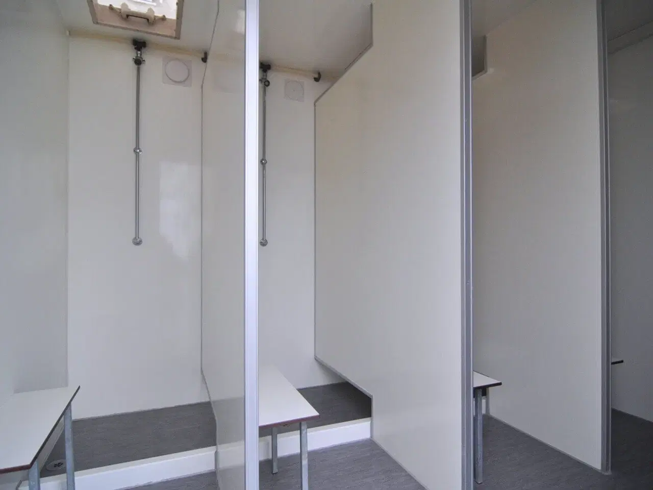 Billede 8 - Toilet-badvogn 2x4 bad med oliefyr