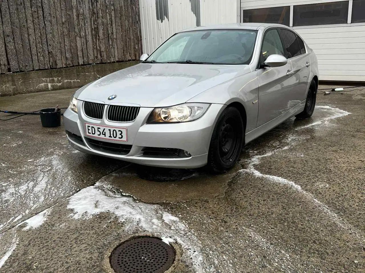 Billede 1 - Bmw e90 325i 2,5