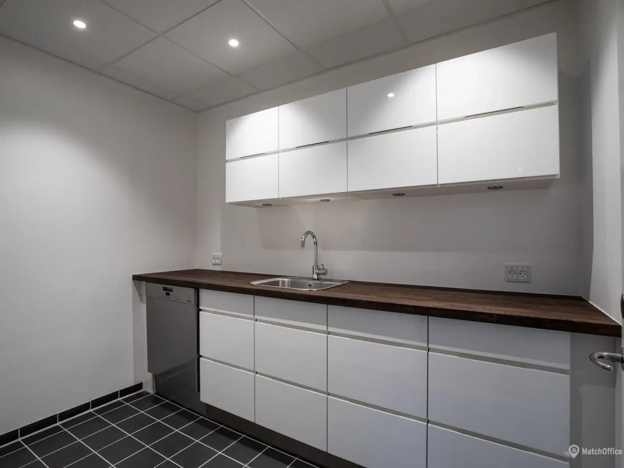 Billede 10 - 1501-39: Roholmsvej 10S, 1tv. - 526 m²