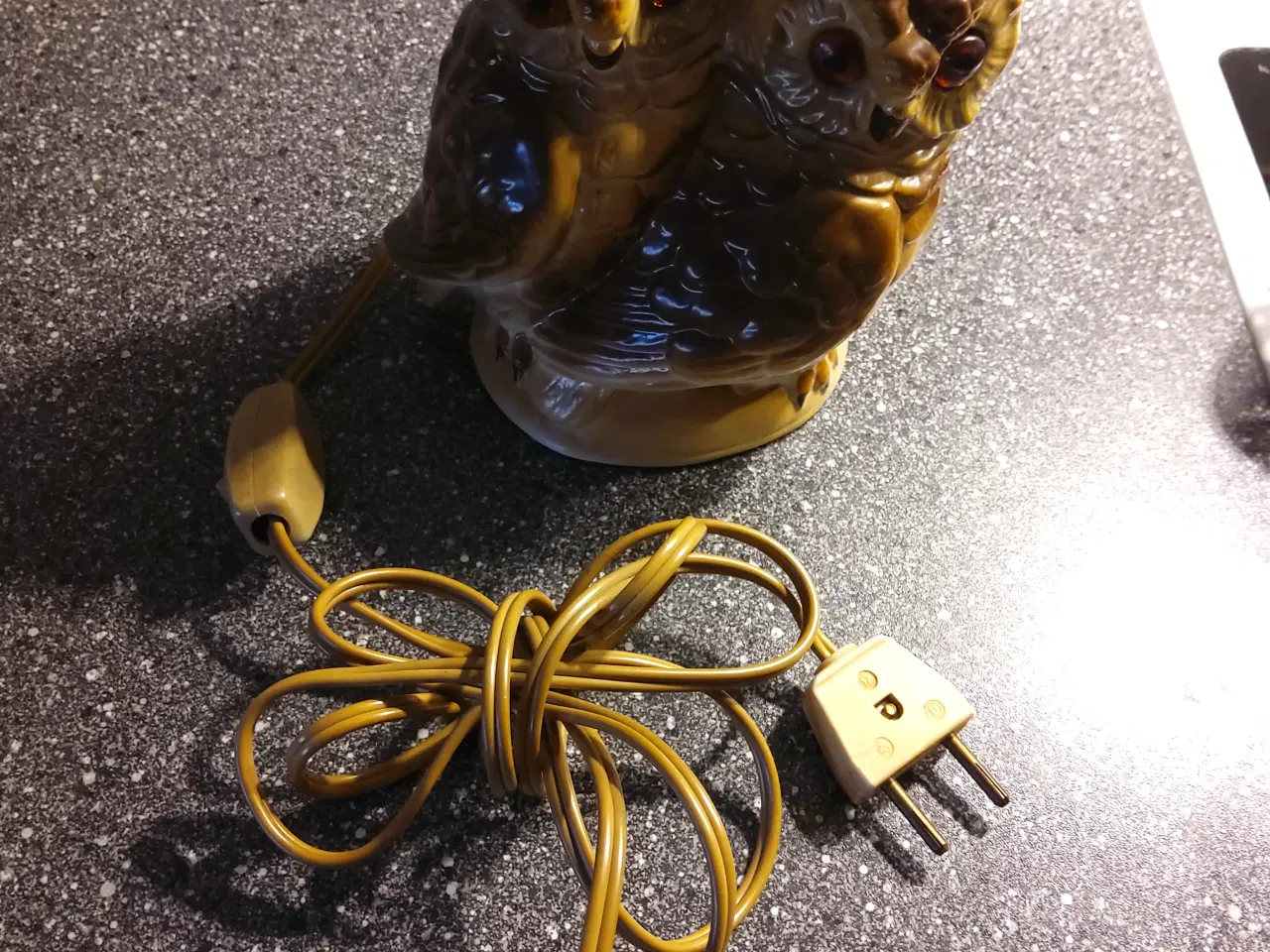 Billede 9 - Porcelæn lampe med 2 ugler