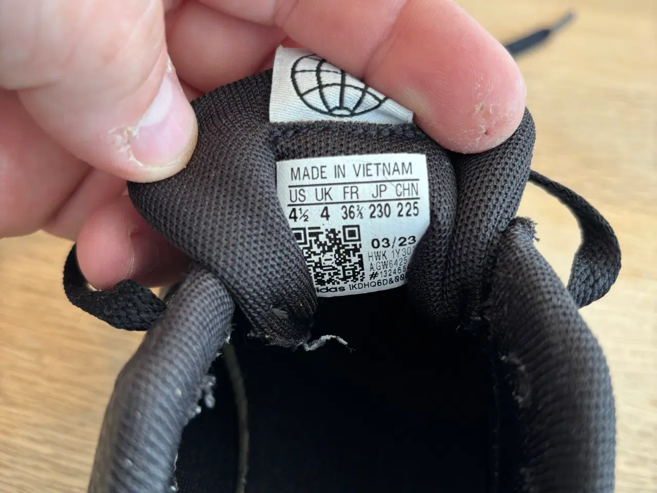 Billede 4 - Adidas lædersko str. 36 2/3