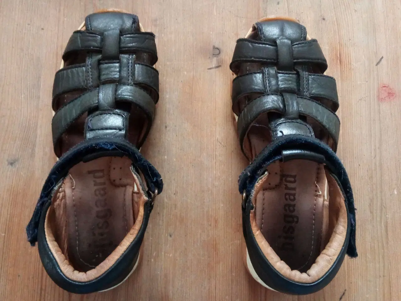 Billede 1 - Bundgaard sandaler i læder str. 30