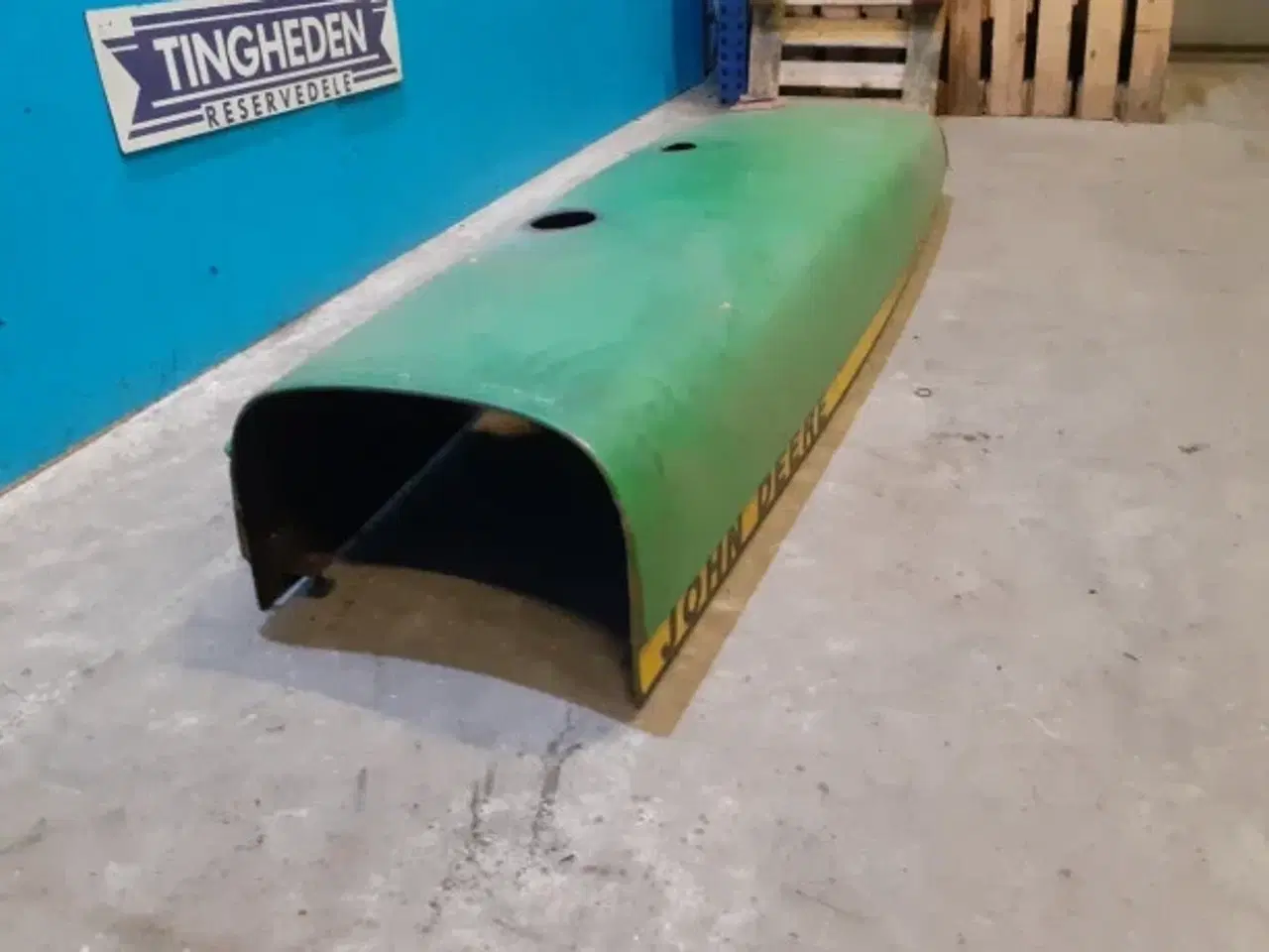 Billede 7 - John Deere 3140 Motorhjelm