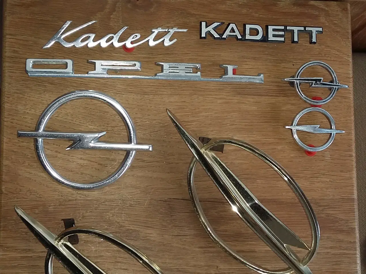 Billede 1 - Emblemer Opel