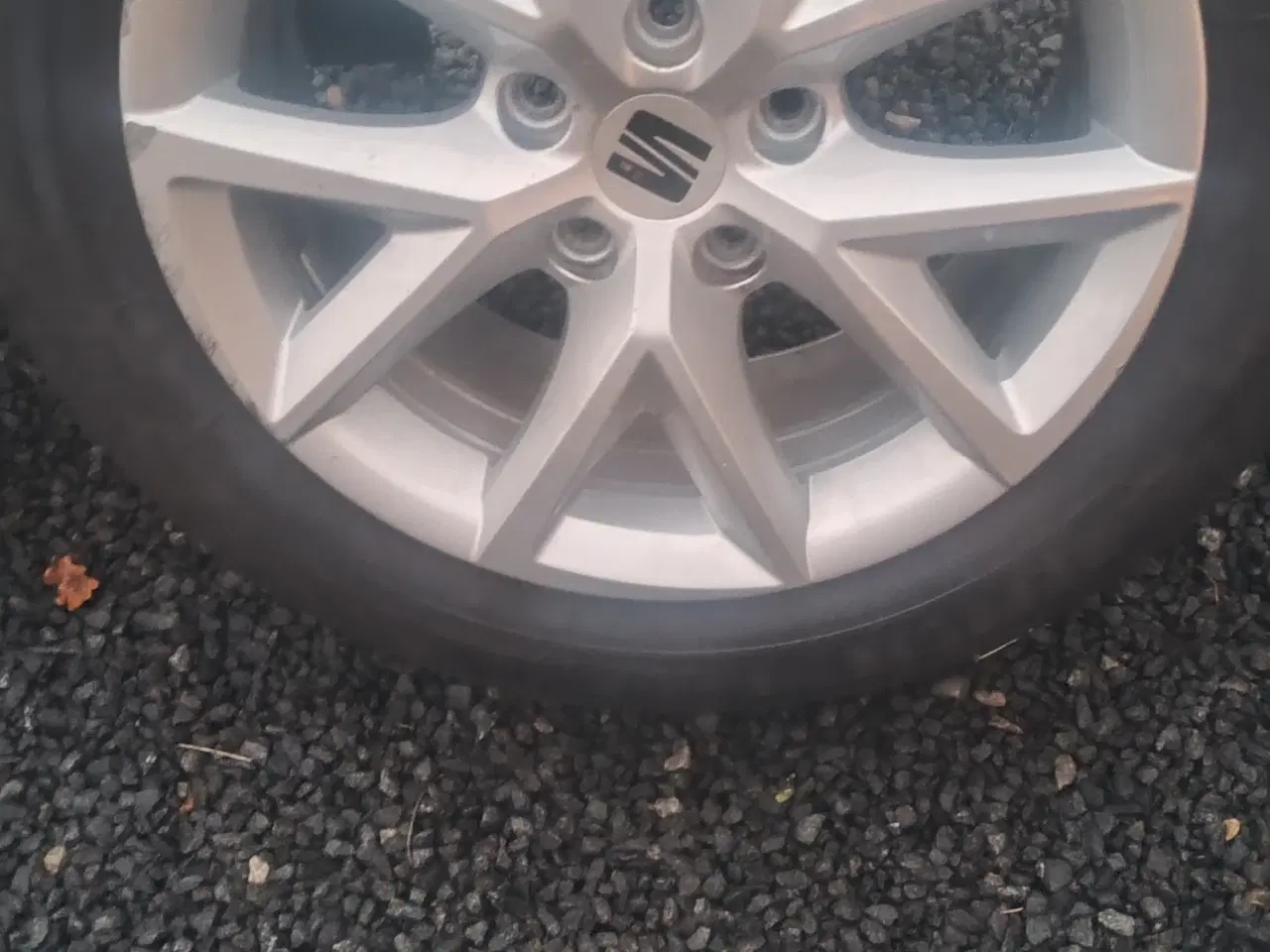 Billede 3 - Original Seat Leon alufælge 