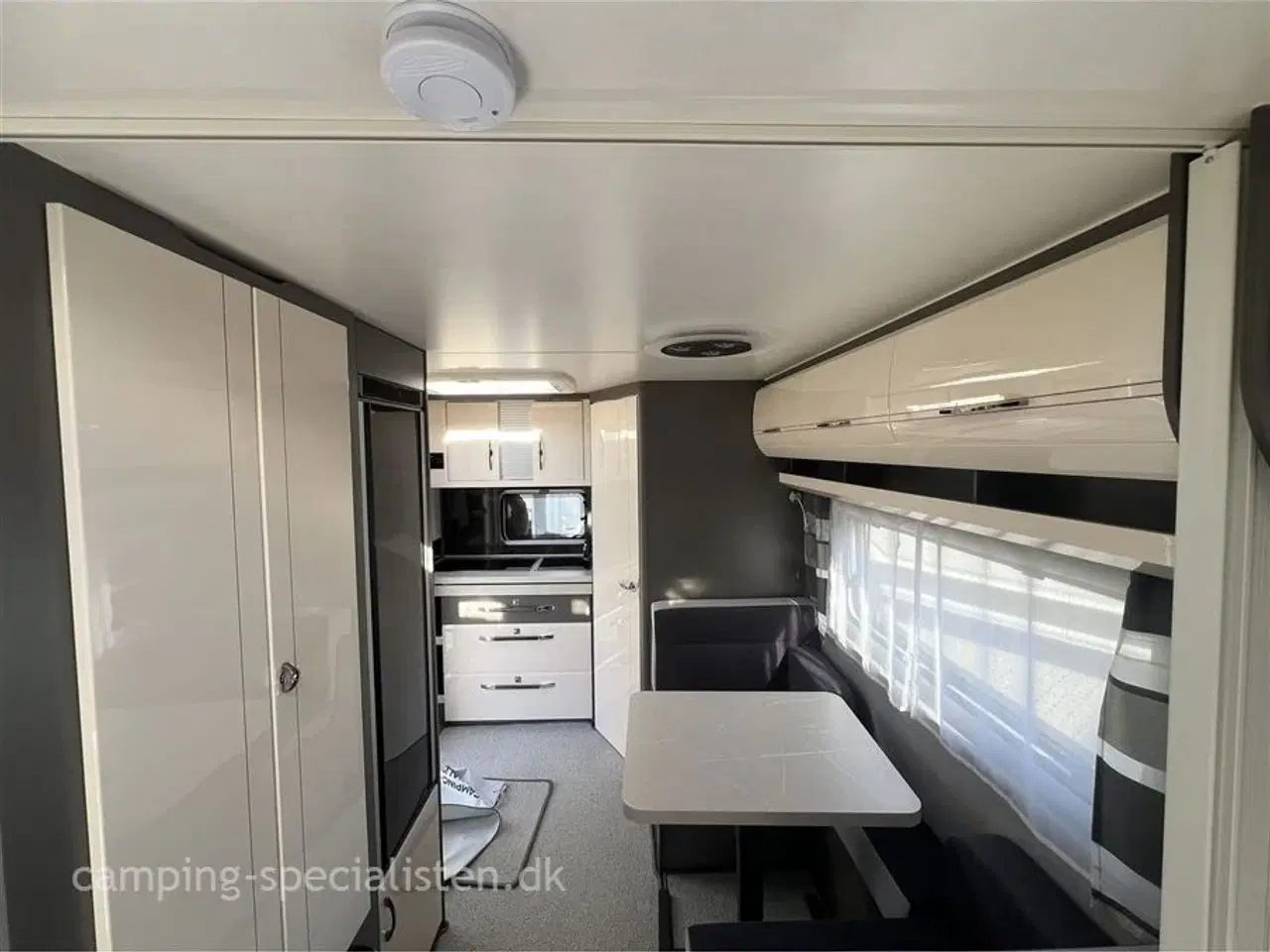 Billede 13 - 2023 - Hobby Excellent 460 SL   2023 Hobby 460 SL Excellent - Se den nu hos Camping-Specialisten.dk