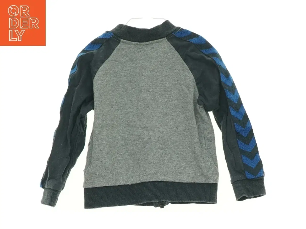 Billede 2 - Trøje fra Hummel (str. 92 cm)