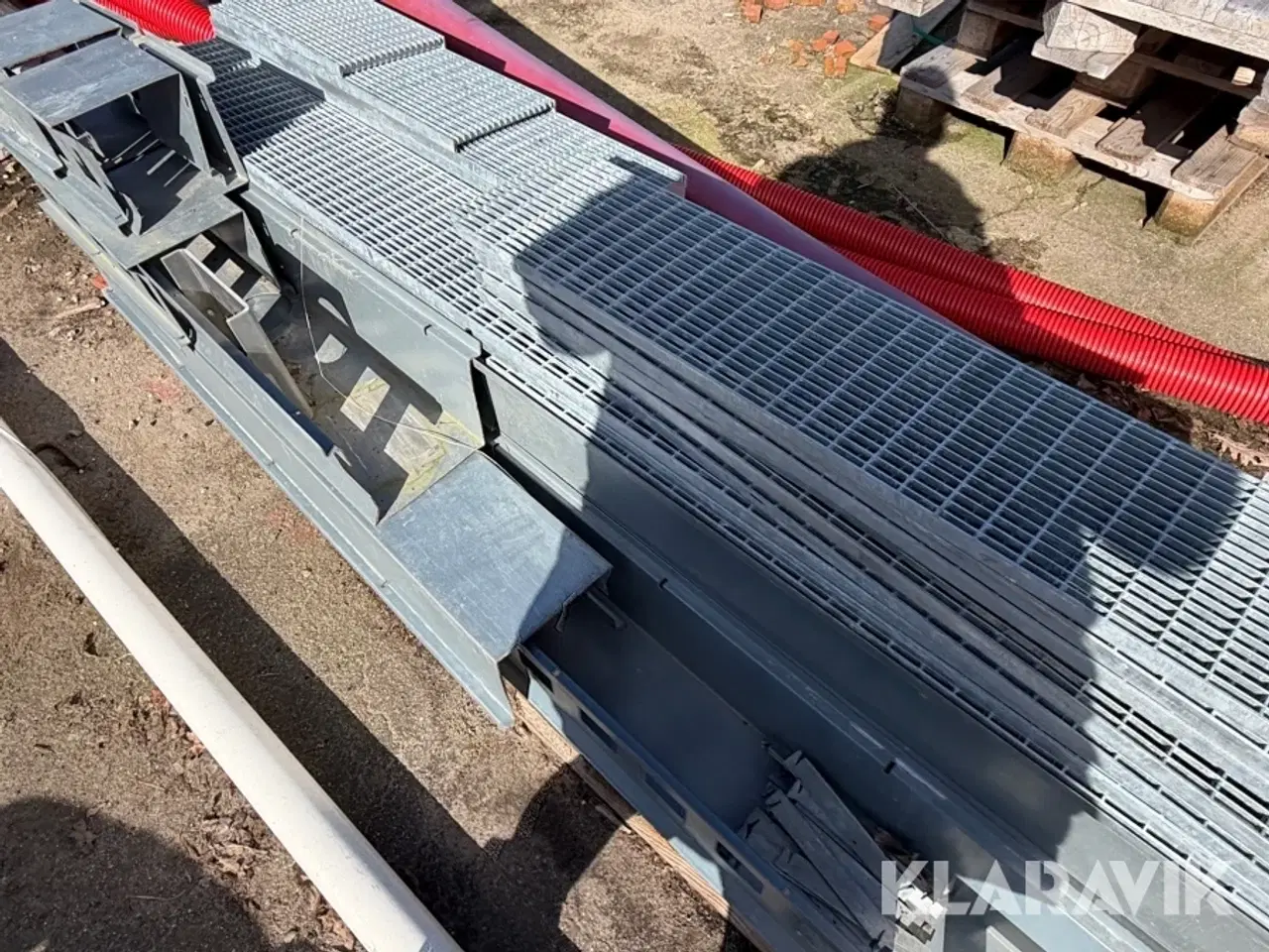 Billede 8 - Zink sokkel render