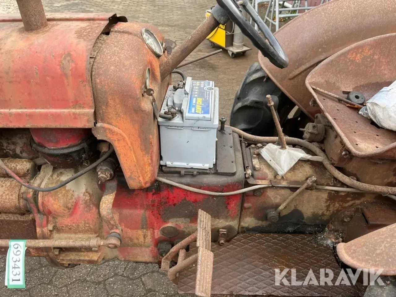 Billede 12 - Veterantraktor Bukh 302