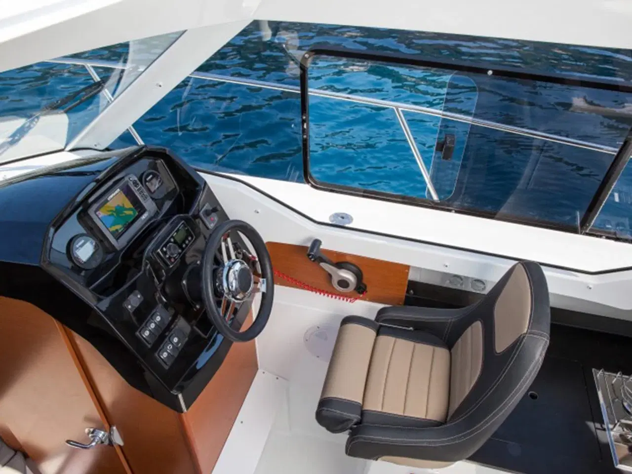 Billede 14 - Jeanneau Merry Fisher 795 Serie 2 - 200 HK Yamaha