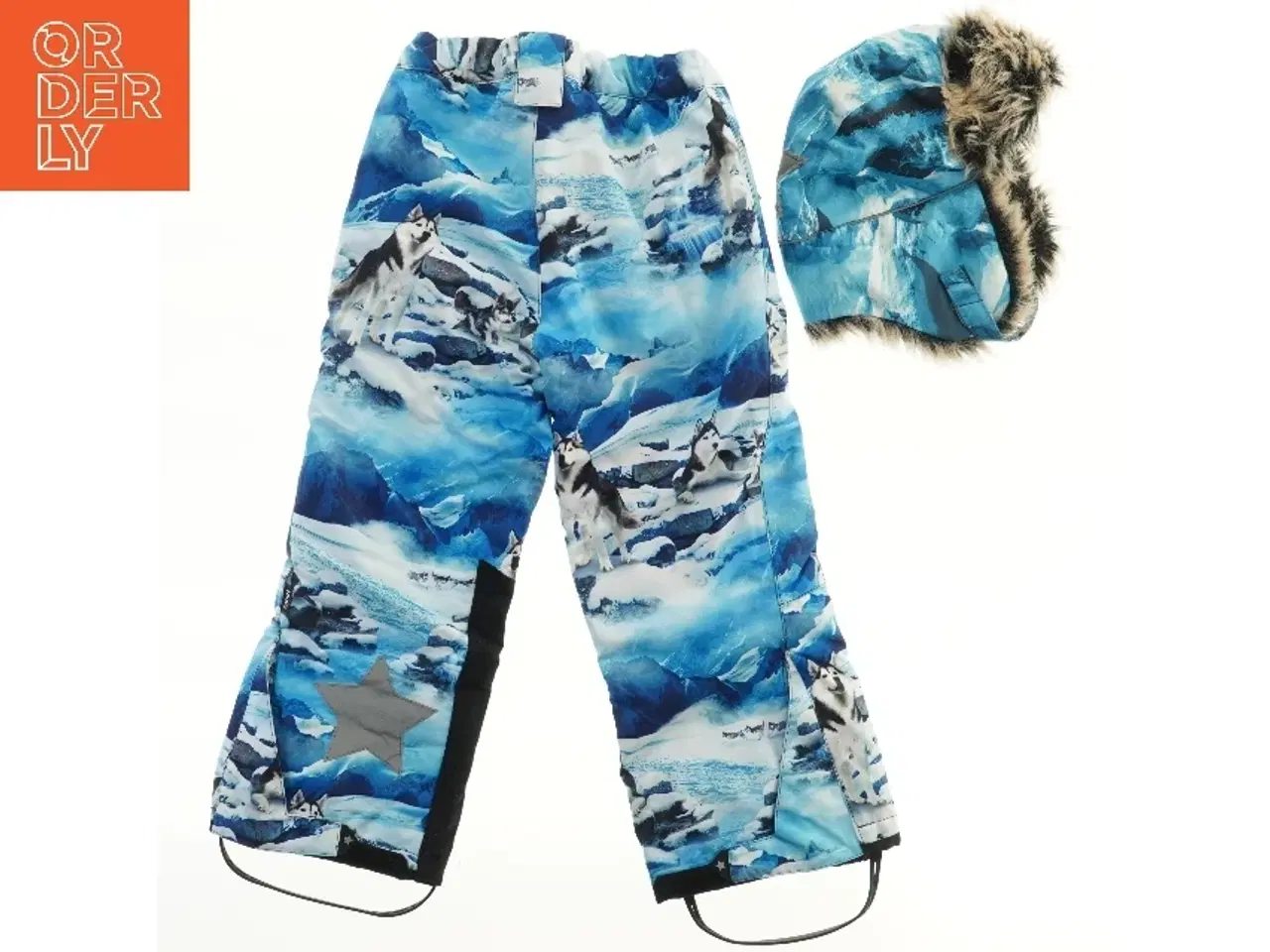 Billede 2 - Vinterbukser og hue med sne og hunde tema fra Molo (str. 116)