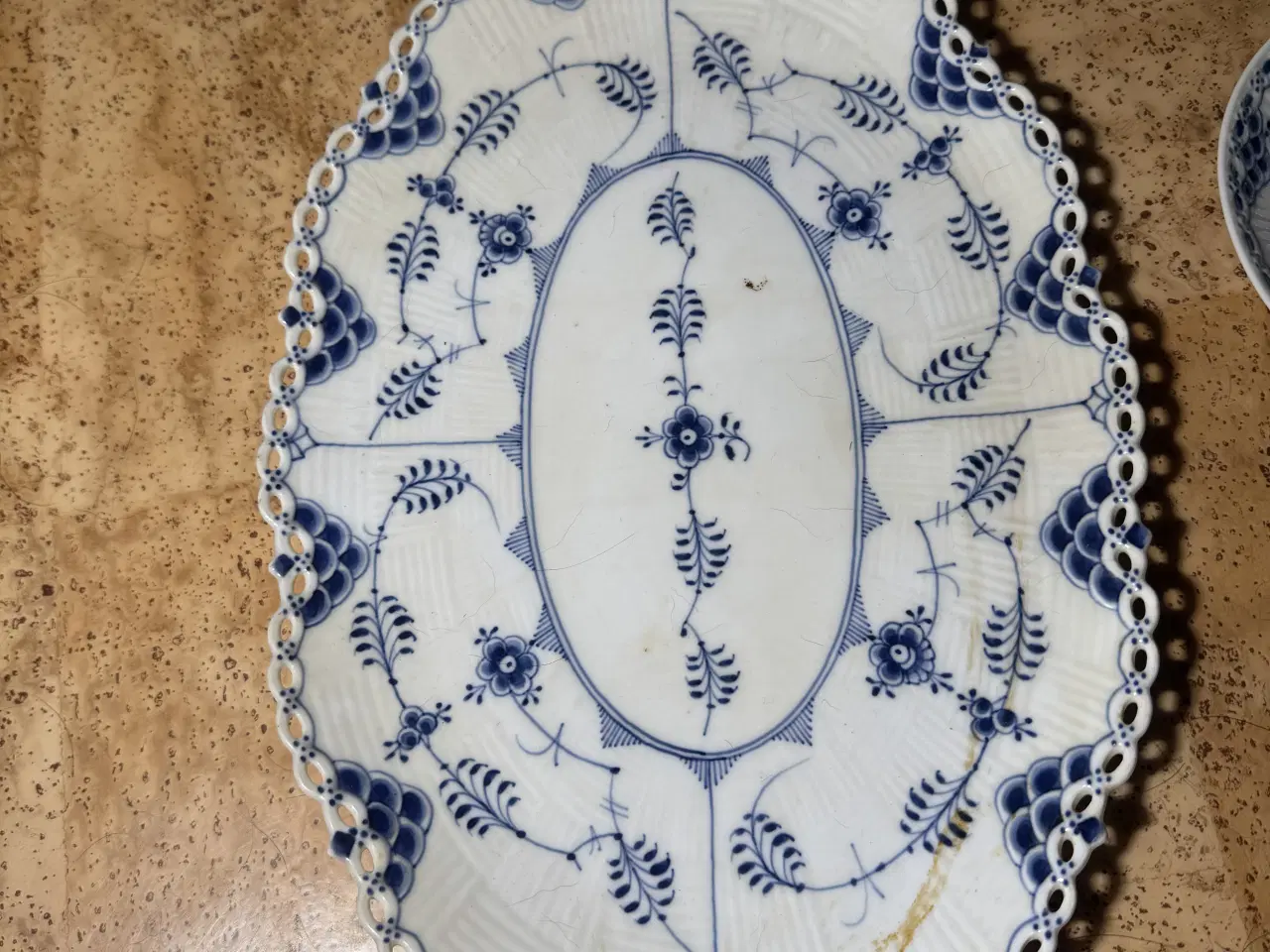 Billede 5 - Musemalet porcelæn sælges