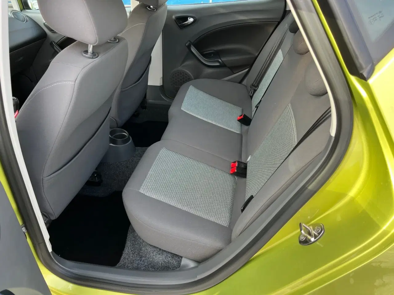 Billede 6 - Seat Ibiza 1,4 16V 85 Reference