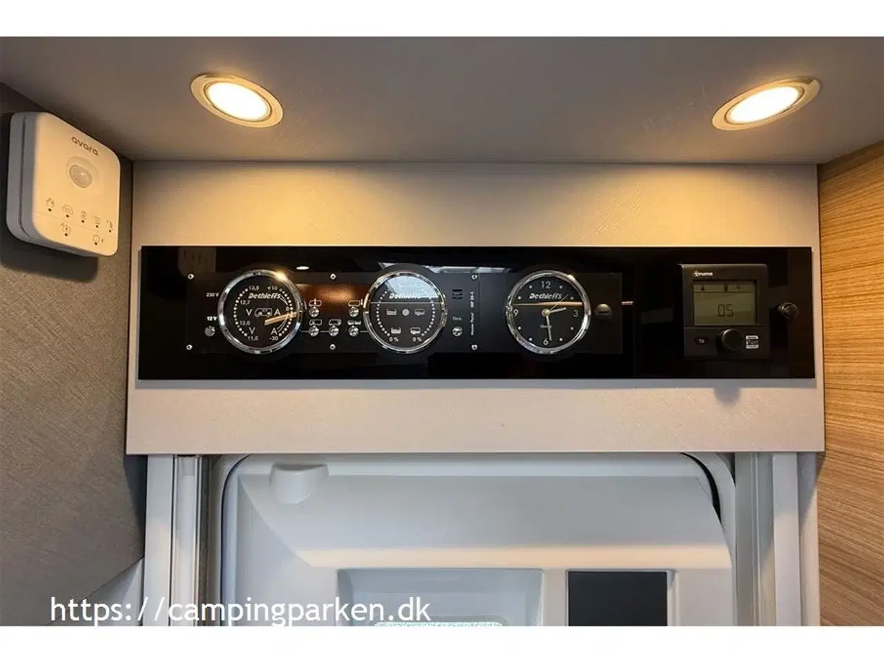 Billede 13 - 2022 - Dethleffs Pulse T 7051 DBM GT   Luksuscamper fra tyske Dethleffs, topmodellen i deltintegereret klassen