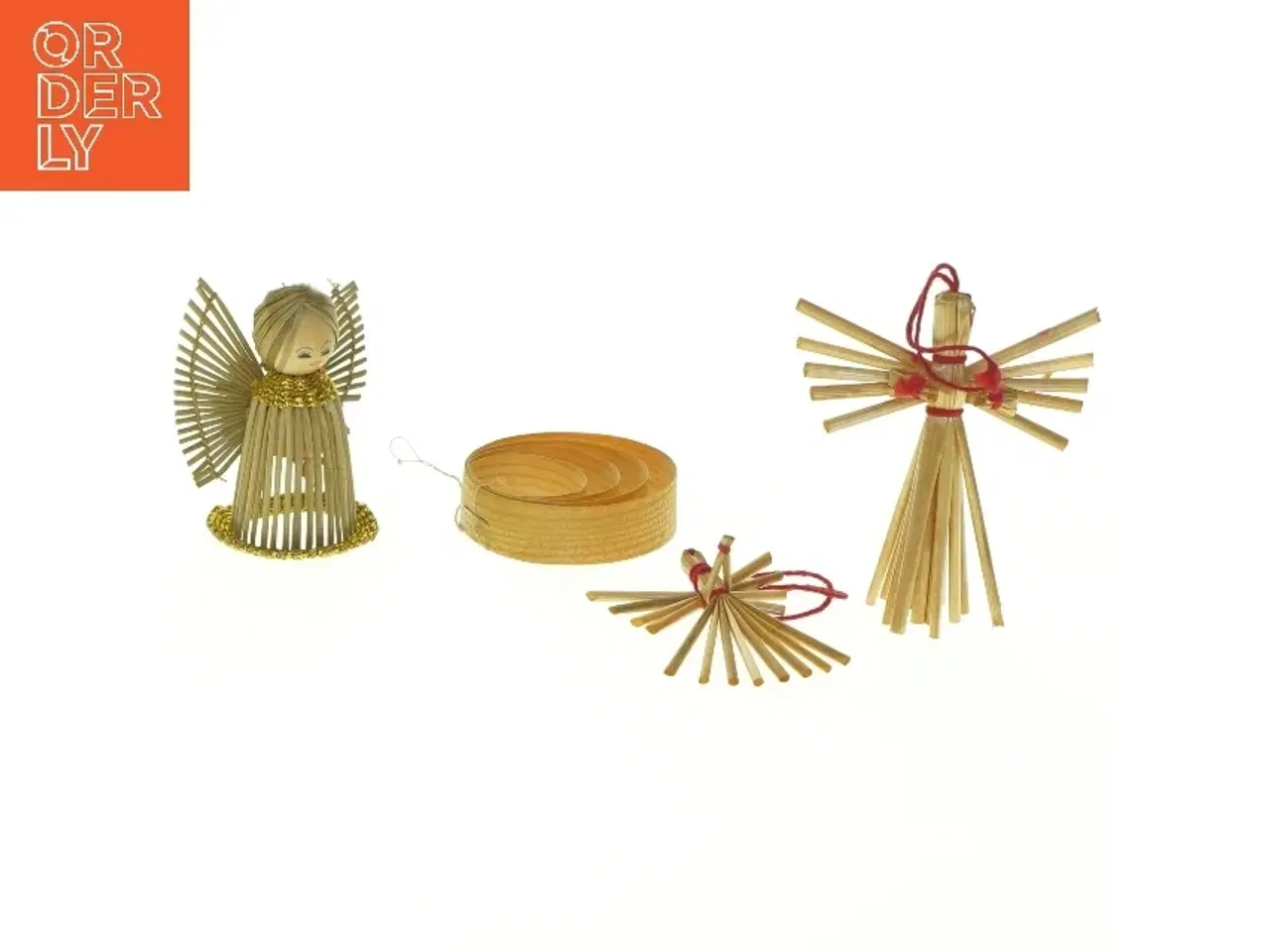 Billede 1 - Julepynt i træ og strå (str. 8 x 5 cm)