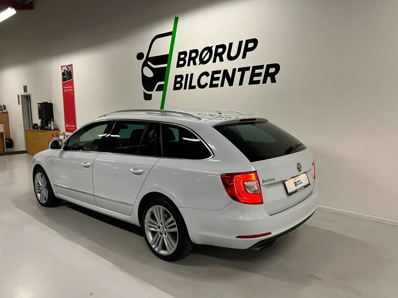 Billede 4 - Skoda Superb 2,0 TDi 170 Elegance Combi DSG