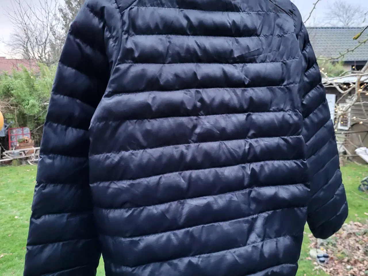 Billede 2 - Dynejakke+skibukser sælges samle