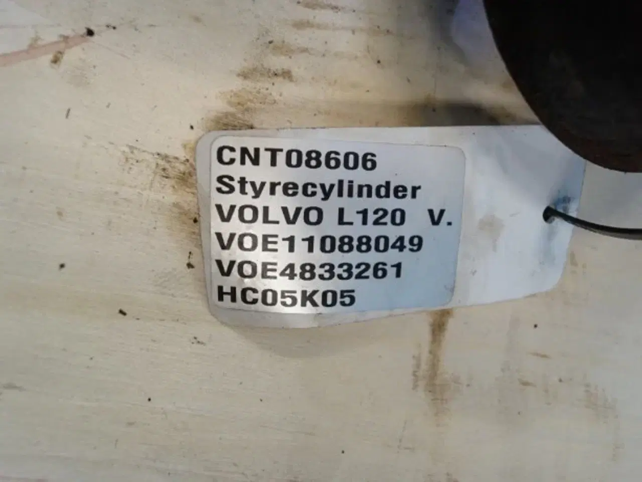 Billede 12 - Volvo L120 Styrecylinder V. VOE11088049