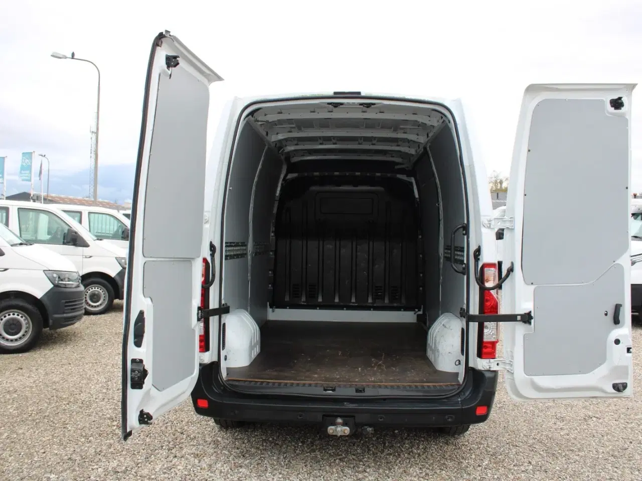 Billede 10 - Renault Master IV T33 2,3 dCi 135 L2H2 Kassevogn