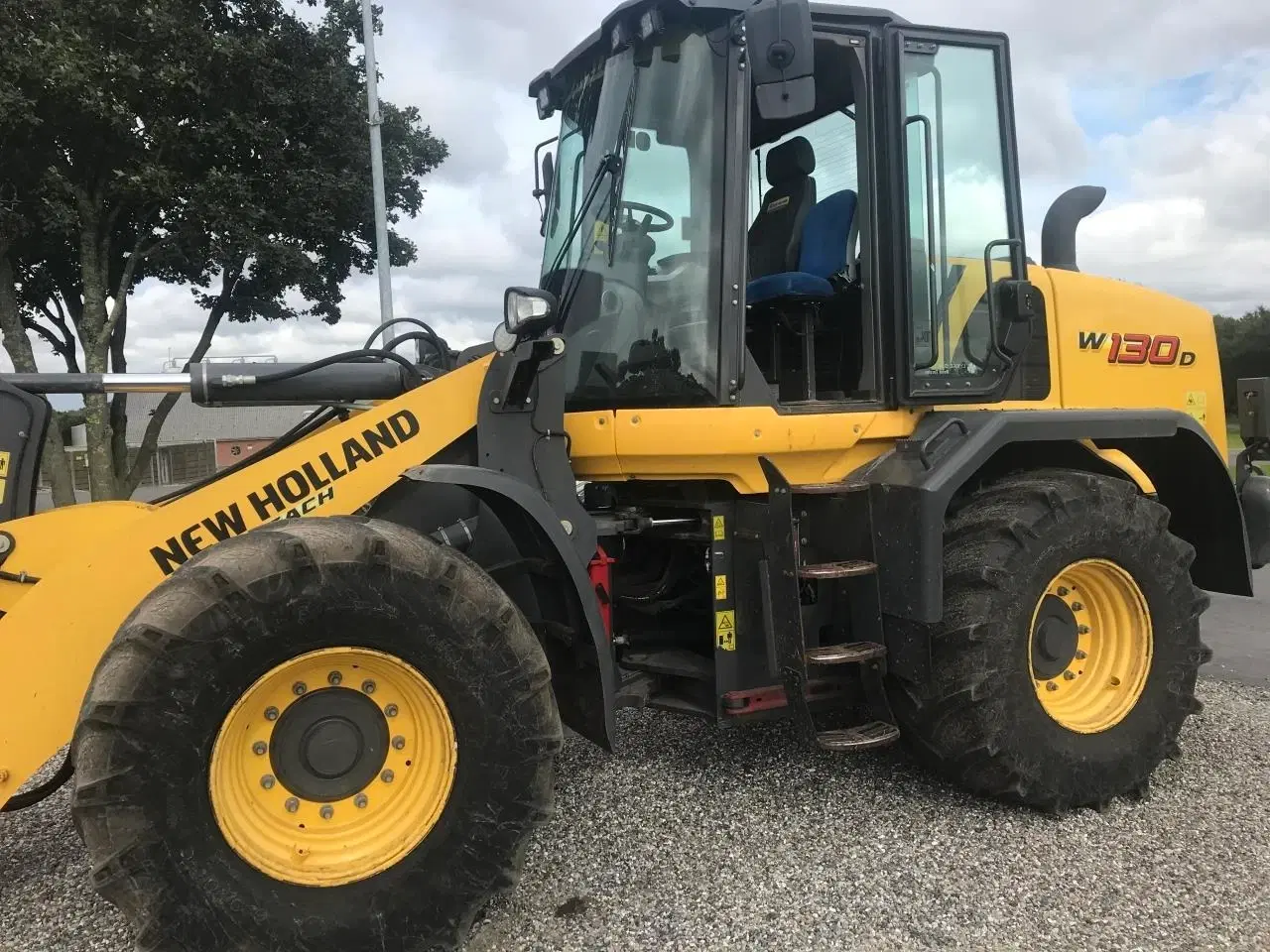 Billede 1 - New Holland W130D LR gummiged