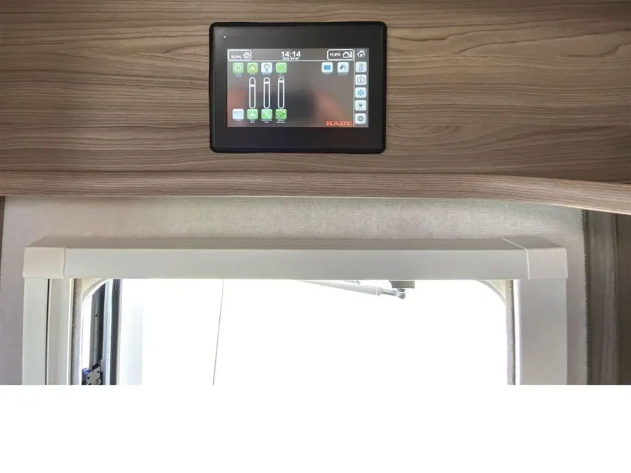 Billede 5 - 2024 - Kabe Novum X 750 LGB   Kabe Novum X 750 LGB model 2024 kun kørt 6.000 km kan nu ses hos Camping-Specialisten