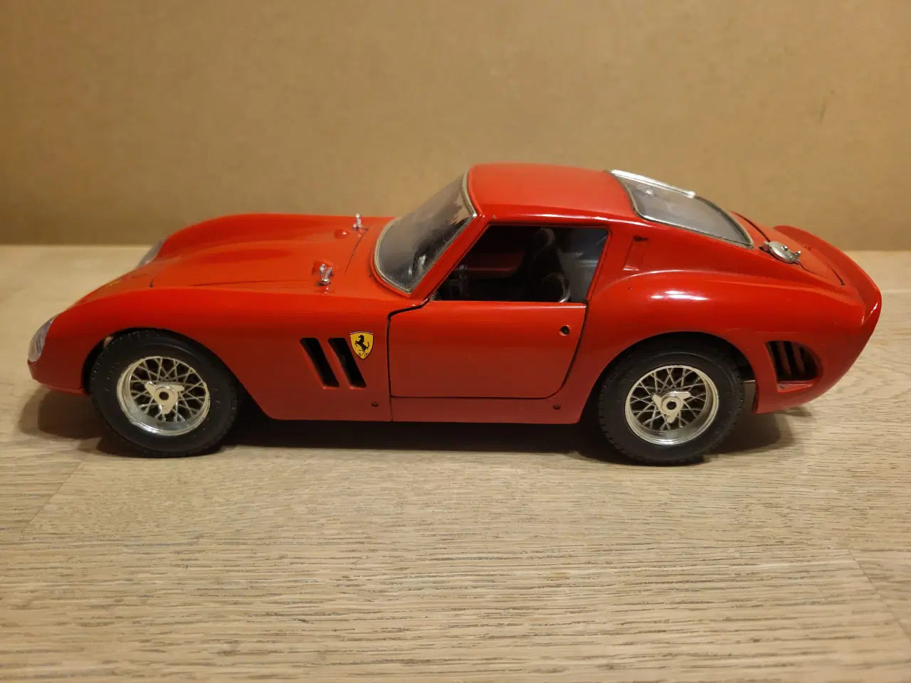 Billede 1 - Modelbil.Ferrari 250 GTO (1962) Skala 1/18.Produce