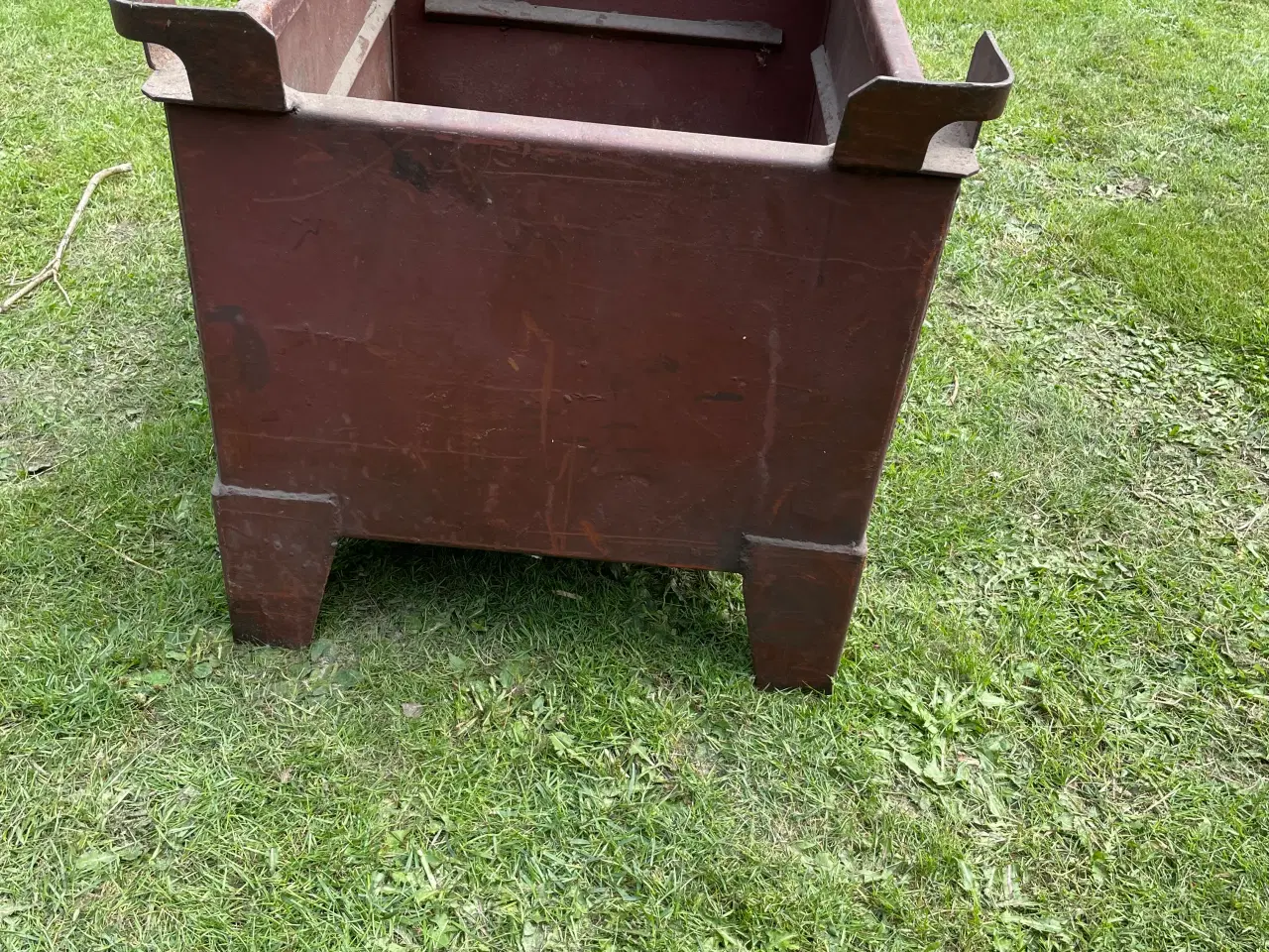 Billede 2 - Stabelbeholder metal