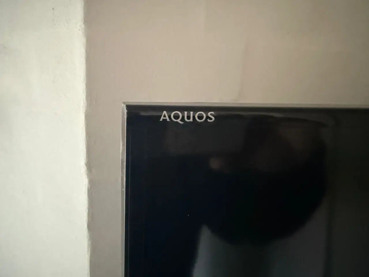 Billede 2 - Sharp tv 39" med fjernbetjening og manual