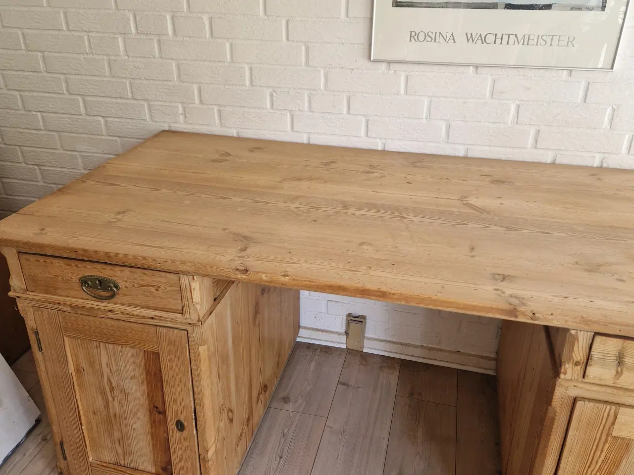 Billede 2 - Skrivebord afsyret fyrtræ