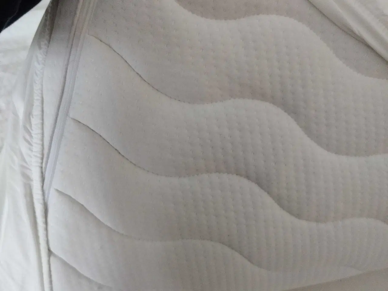 Billede 1 - Ny JYSK Seng I Sengeløse 