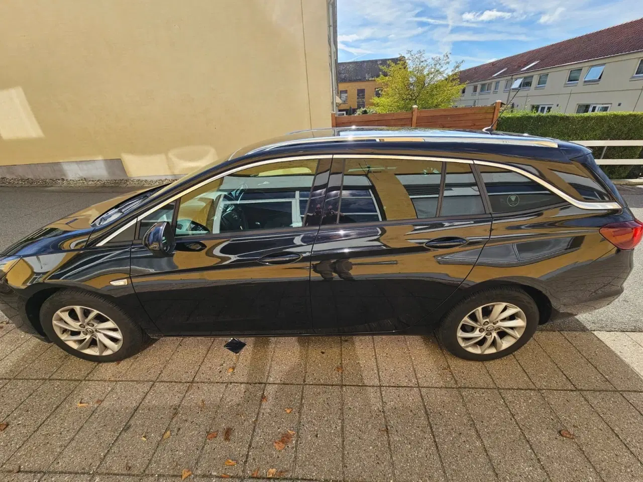 Billede 3 - Opel Astra 1,2 T 110 Elegance Sports Tourer