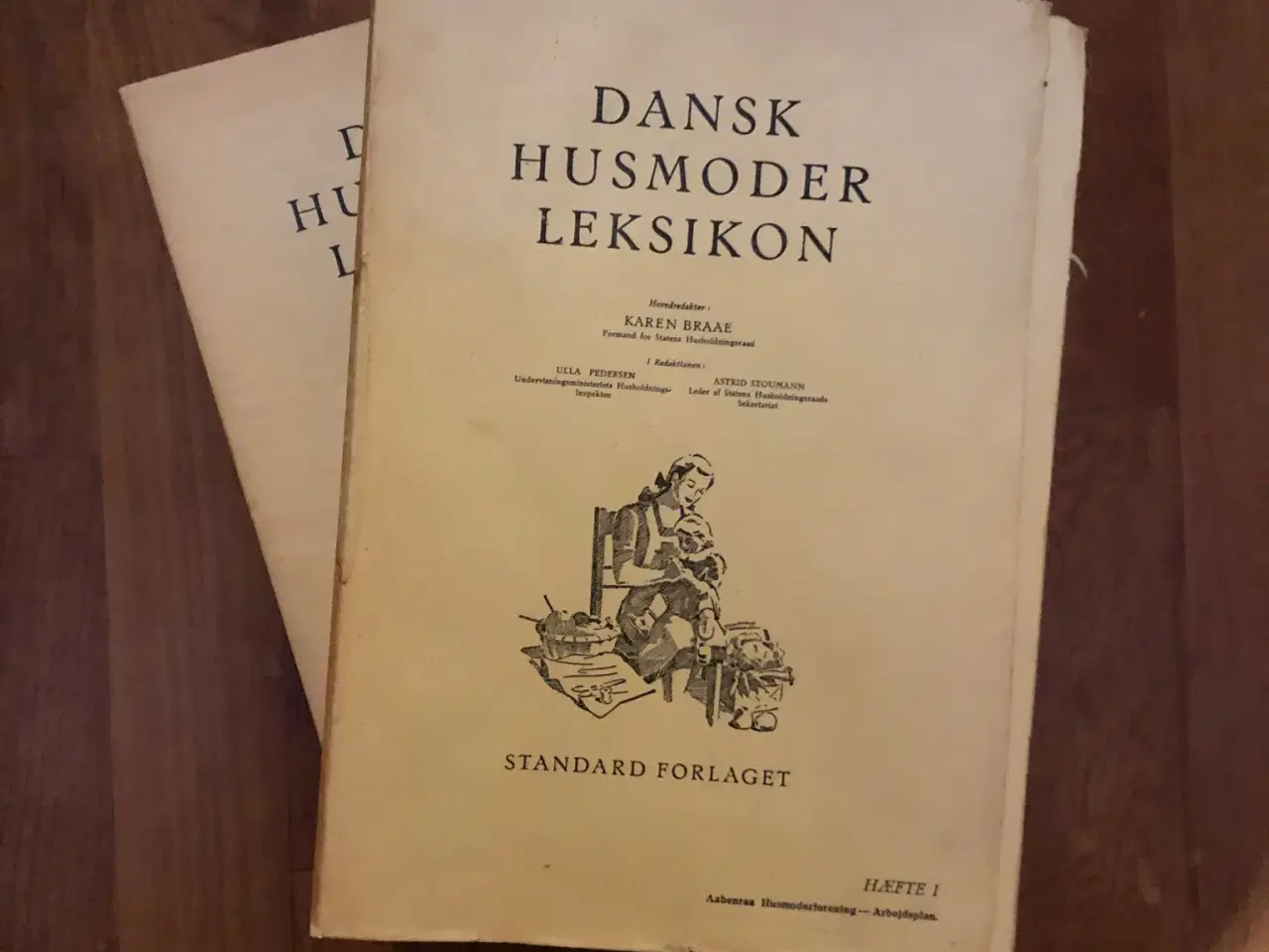 Billede 1 - Dansk husmoderleksikon