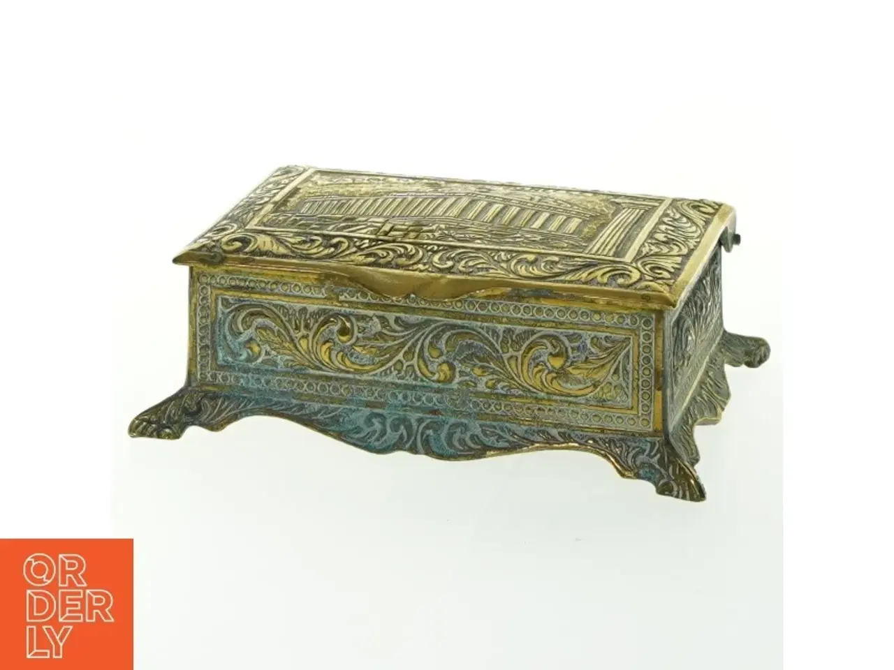Billede 1 - Dekorativ skrin med antikt motiv (str. 14x10 cm)