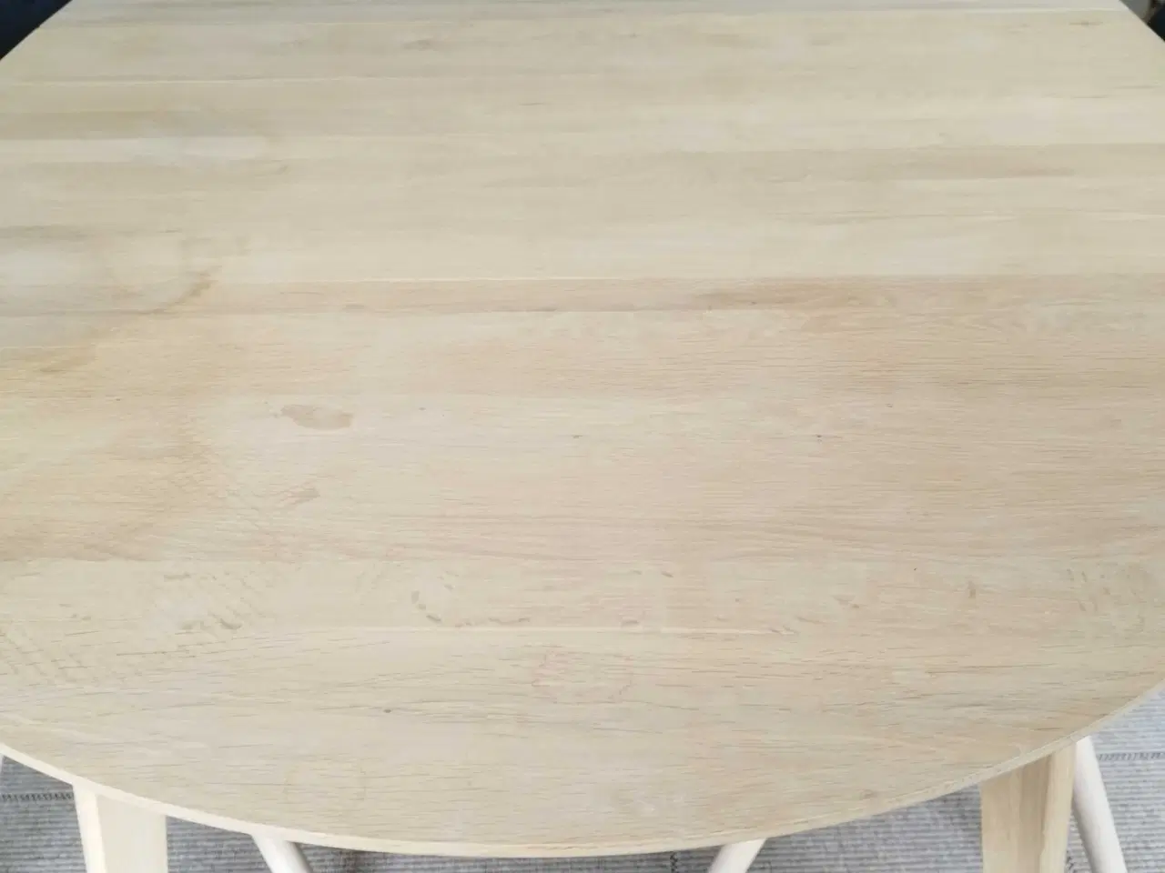 Billede 1 - Spisebord i ask