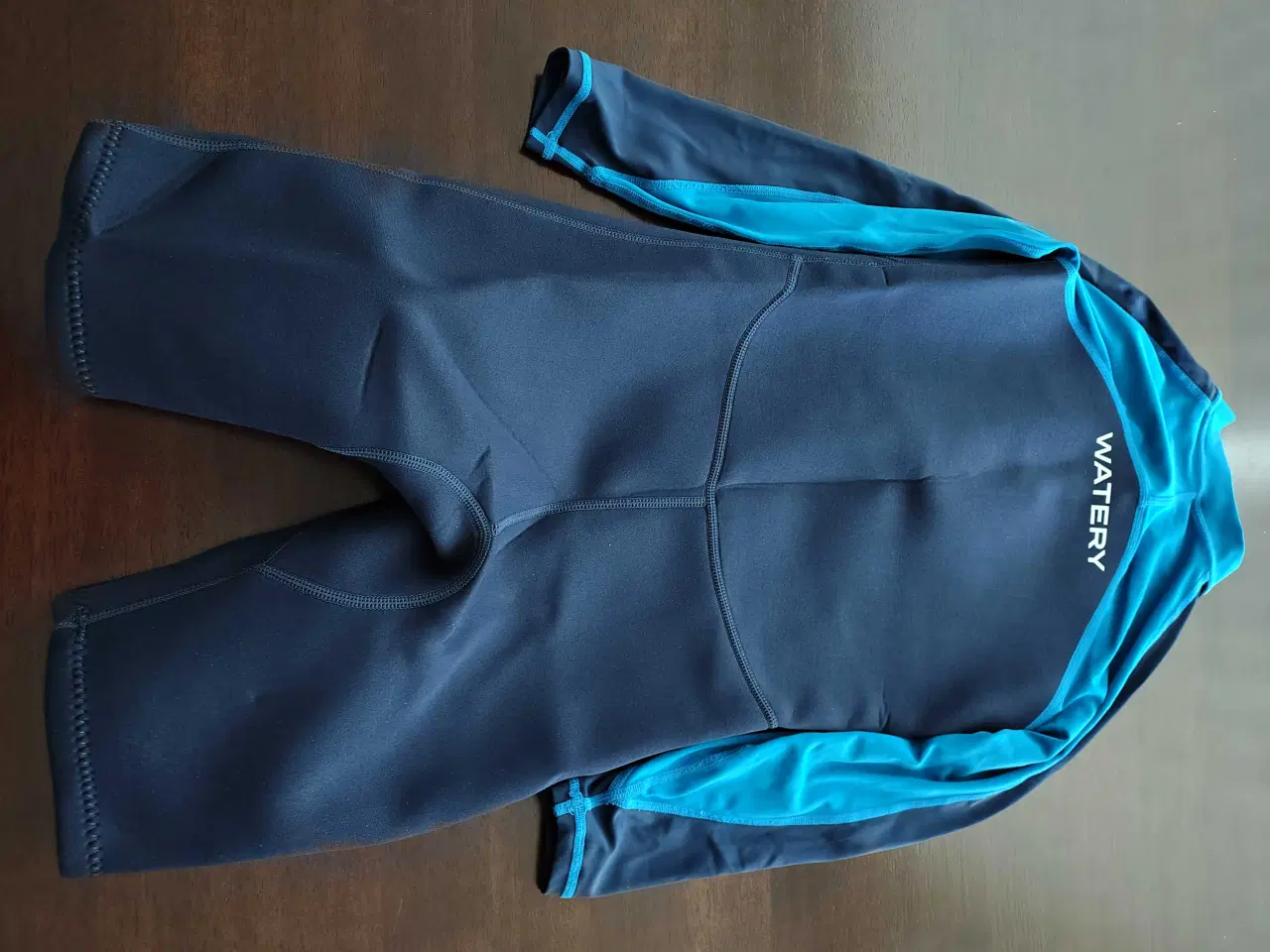 Billede 2 - Svømmedragt 152 cm